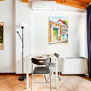 Cosy Corso Lodi & Porta Romana M3 Apartamento Milán